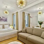 Stylish Loft - Arc De Triomphe